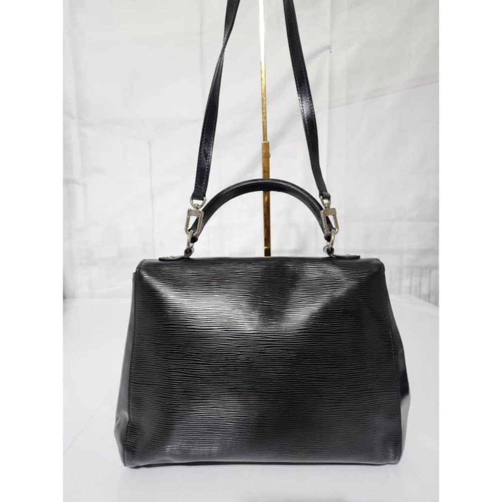 Authentic LOUIS VUITTON Epi Leather Cluny Satchel Bag Black - Picture 10 of 15